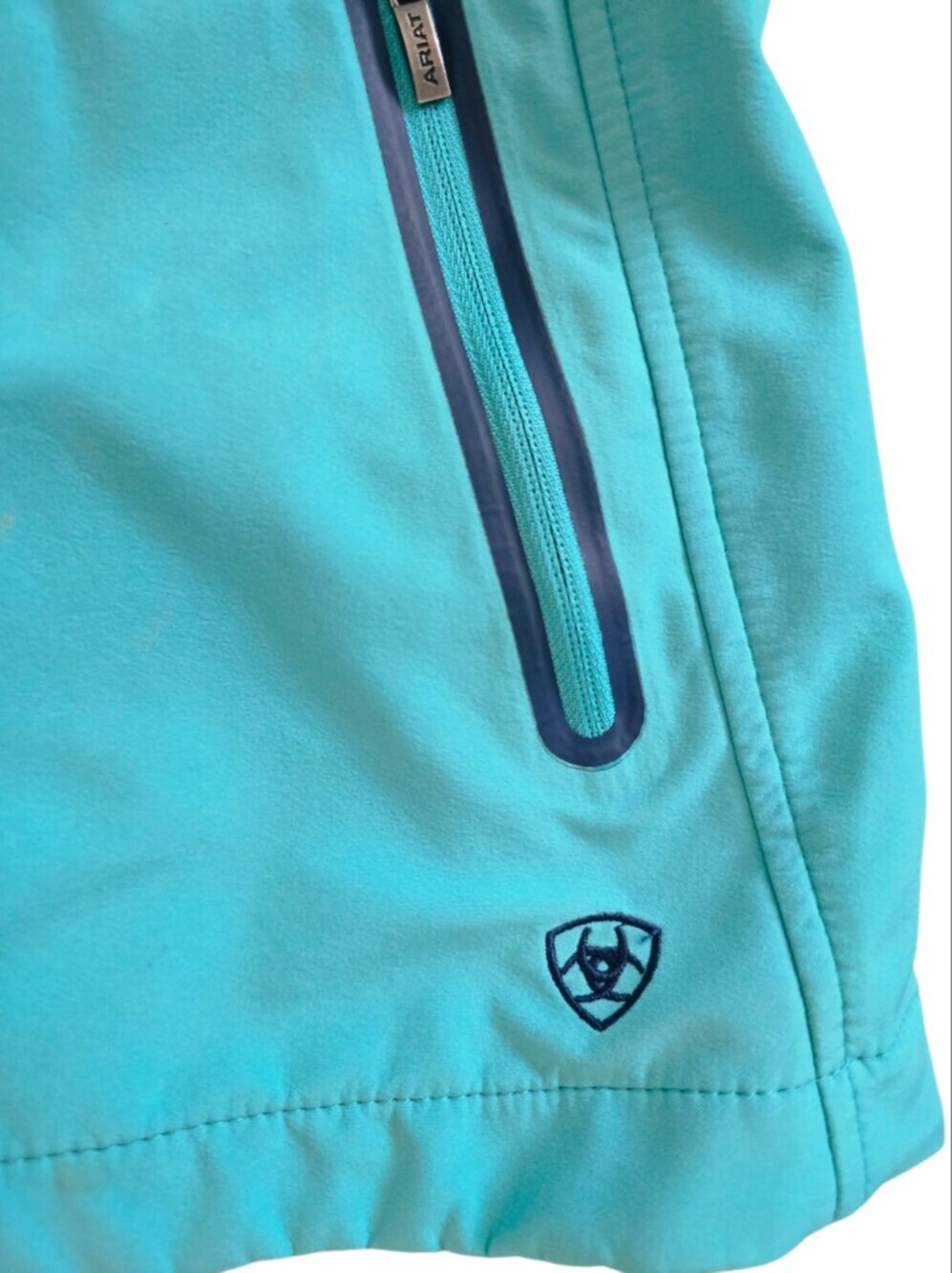 Ariat Women's Turquoise Zip-Front Vivid Softshell Jacket Size S - Picture 3 of 7